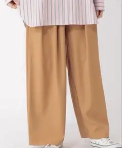 studio clip シワになりにくいストレートタックパンツ　キャメルF