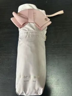 kate spade 折りたたみ傘 ピンク リボン付き　【みかりんさん専用】のサムネイル