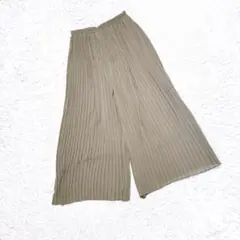 【INGNI】　プリーツワイドパンツ　（Ｍ）　ウエストゴム　カーキ　ガウチョ　緑