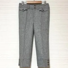 KUMIKYOKU 組曲 クロップドパンツ グレーのサムネイル