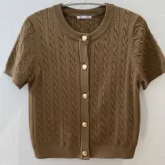 GU ケーブルメタルボタンカーディガン　ブラウン　M