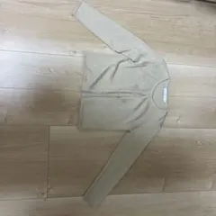 ゴールド長袖カーディガン ボタン付き