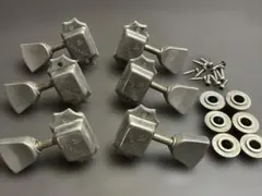 Item thumbnail for item ff2d65f0-a374-4db5-8e0a-b9e3b592f99d