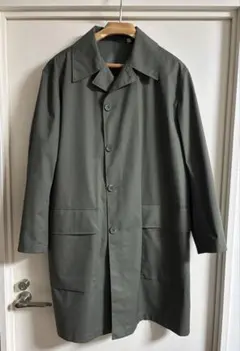 ユニクロU ブロックテックコート　オリーブ　Lサイズ