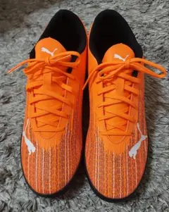 美品PUMA フットサル 28cm ウルトラ 4.1TT