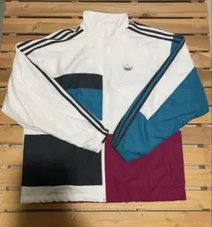 adidas originals ナイロンジャケット トレフォイルロゴ　カラフル