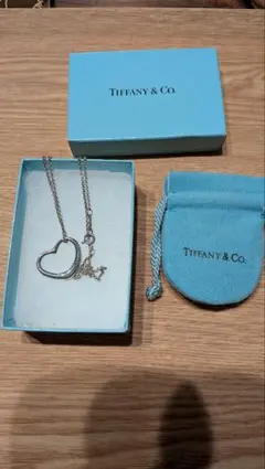 Tiffany & Co. ハート型ネックレス
