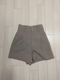 ショートパンツ