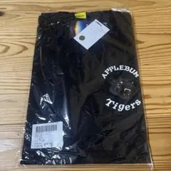 APPLEBUM×阪神タイガース"Black Tiger" Tシャツのサムネイル