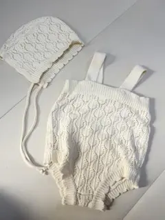 アイボリー　レース編みロンパース・帽子セット