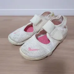 NIKE　エアリフト　22cm