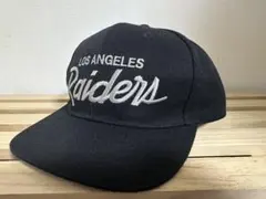 Item thumbnail for item 11ce19a1-5df6-4837-ab63-0efc732370a4