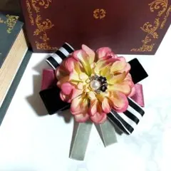 ブローチ　コサージュ　卒業式入学式　匿名配送　ハンドメイド　アーティフィシャル