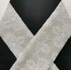 半襟 레트로 フラワー 花菱模様 刺繍半襟 白 キモノモダン 半衿 刺繍半襟