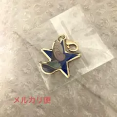 ディズニーマーケット　チャームコレクション　ヤングオイスター