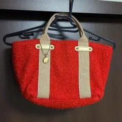 ikka　イッカ　赤　モコモコ　トートバッグのサムネイル