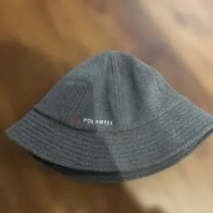 美品　polartec フリースハット　グレー