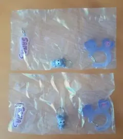 サナ2個 TWICE LOVELYS アクリルカラビナ フロッキーマスコット