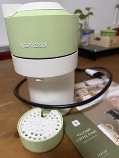 Item thumbnail for item 3f12cde8-37b4-4348-99bb-b43007e14e4a