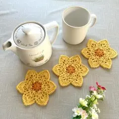 スイセン　手編みドイリーコースター茶托ガーランドアップリケ　3枚　ハンドメイド