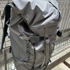 パタゴニア アセンジョニスト 40L S/Mのサムネイル