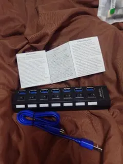 USB 3.0 8ポートハブ 青色ケーブル付