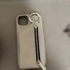 ajew ベージュ ジッパー付きiPhone15プラスケース