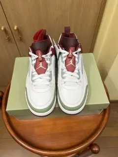 Nike ジョーダン　スパイジーク　ロー　チャイニーズイヤー　オブザドラゴン