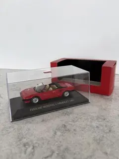 Ferrari Mondial Cabriolet 1983 ミニカーのサムネイル