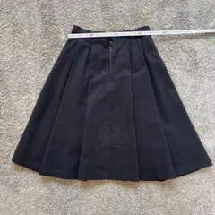 プリーツひざ丈スカート　ネイビー