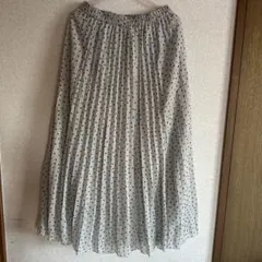 GU ロングプリーツスカート L