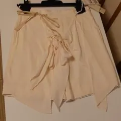 値下げ！新品　ミハラヤスヒロ　ショートパンツ　レディースのサムネイル