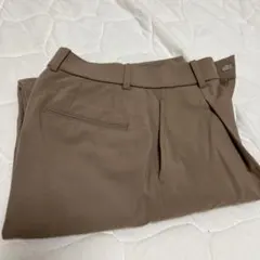 UNIQLO タックワイドパンツ ブラウン　ベージュ　キャメル Sサイズ　丈長め