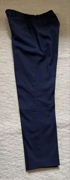 UNIQLO アンクルパンツ　ストライプネイビー Mサイズ