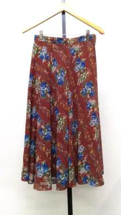 #673 昭和レトロ ビンテージ 花柄 フレアスカート