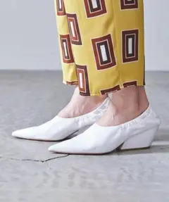 PIPPICHIC PINA BOKLE チャンキー パンプス 35 1/2のサムネイル