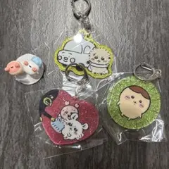 ちいかわラメアクリルキーホルダー3点&チョコエッグカプセル