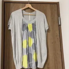 SUNAOKUWAHARA ニット　トップスのサムネイル