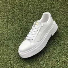 美品23PUMA プーマ ディナーラ レザー HB378