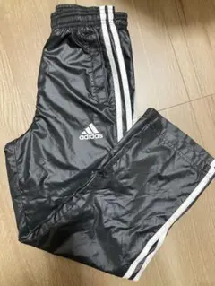 新品未使用　アディダス　ナイロンパンツ　size120