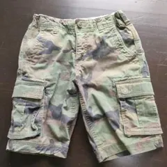 1PIU1UGUALE3 美品 迷彩柄 ショートパンツ バックポケット付き - メルカリ