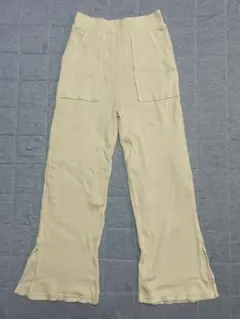 GU リブスリットワイドパンツ