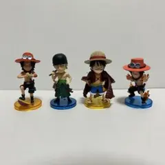 ワンピース　ワールドコレクタブルフィギュア