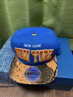 Item thumbnail for item 4cce8800-45be-4935-861c-299e88955be8