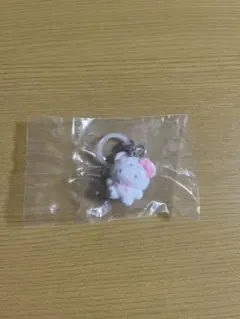 サンリオ めじるしアクセサリー ふわふわスノー ハローキティ