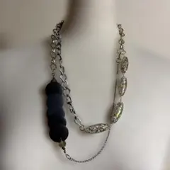 Item thumbnail for item be4b549f-c942-4787-8ebe-41271fec45c2