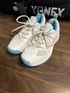 YONEX テニスシューズ パワークッション106