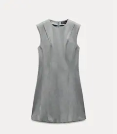 グレー Aライン冬生地ミニワンピース　冬コーデ