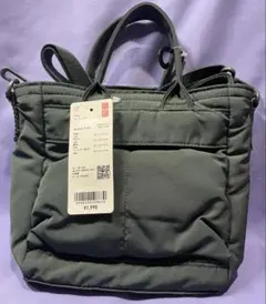《新品》UNIQLO 2WAYユーティリティミニバッグ ダークグリーン