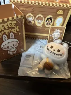 POPBEANコーヒーファクトリーぬいぐるみペンダントLABUBU